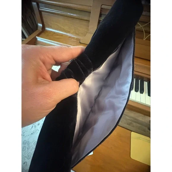 Coach Velvet Pleated Clutch Wristlet Black Purple Satin Snap Closure Evening Bag - Picture 14 of 14